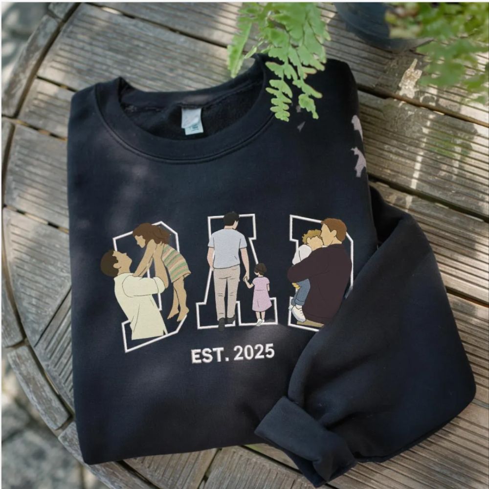 Custom Embroidered Dad Sweatshirt with Photo – Personalized Portrait Sweatshirt for Father’s Day or Birthday Gift - Image 2